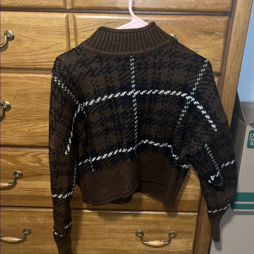 Arizona Jean Company Brown Checkered Women's Sweater